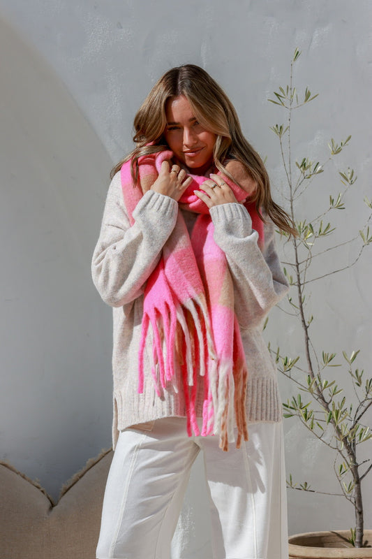 Snuggly Scarf - Pink